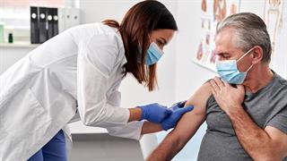 Ο εμβολιασμός κατά της COVID-19 ωφελεί πάσχοντες από καρδιακή ανεπάρκεια [μελέτη]