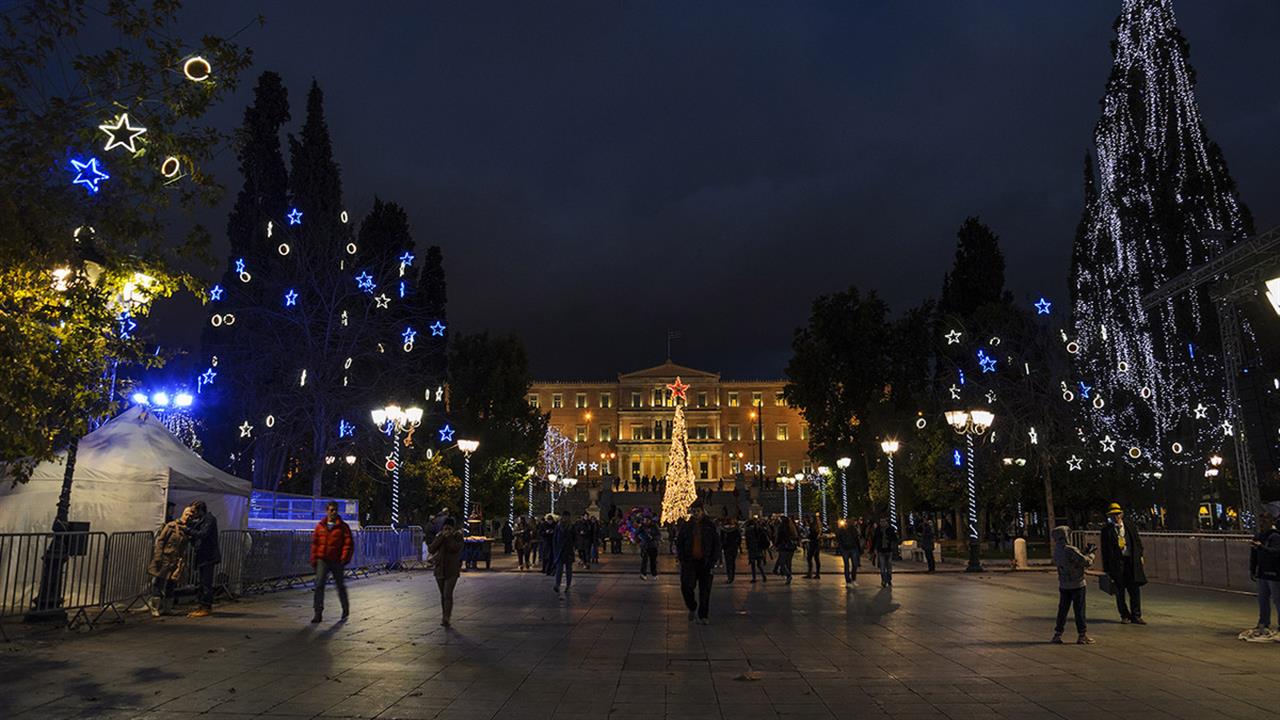 Ποδαρικό με 30.010 κρούσματα, 59 θανάτους ασθενών με CoViD και 620 διασωληνωμένους