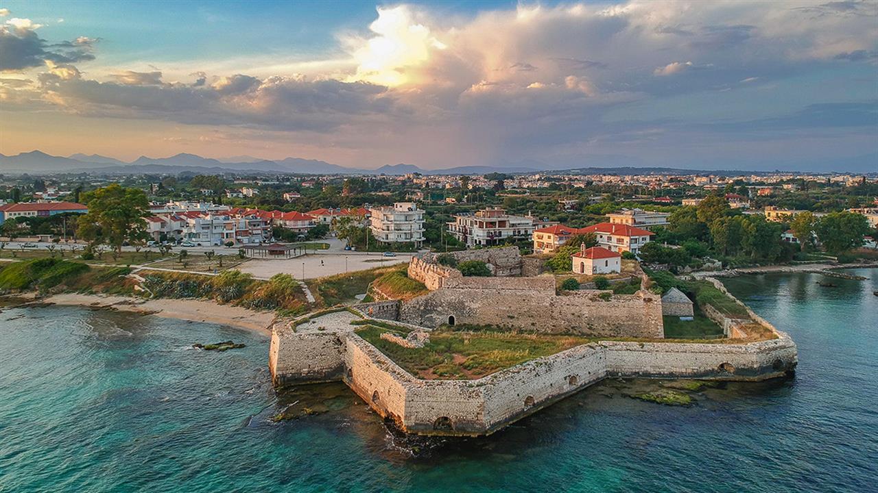 Διπλάσια θετικότητα, μία εβδομάδα πριν από τη χαλάρωση - Τι γίνεται με θανάτους, νοσηλείες [πίνακας]