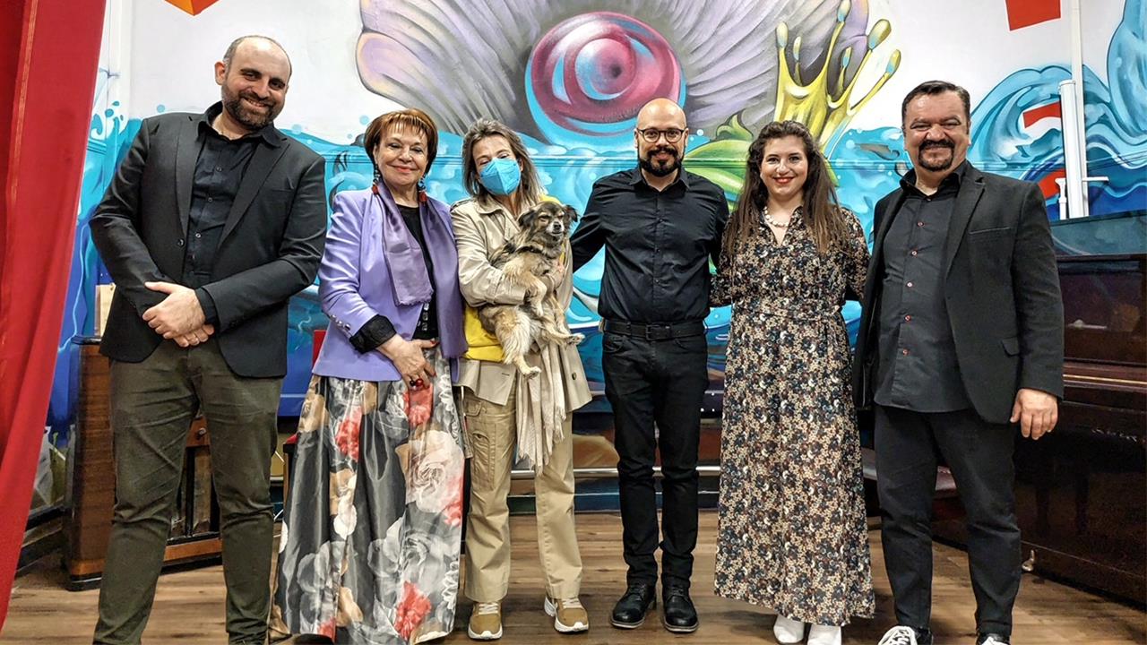 Το Άσυλο Ανιάτων επισκέφτηκαν καλλιτέχνες της Εθνικής Λυρικής Σκηνής