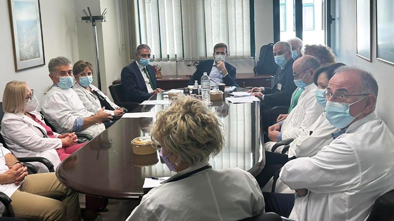 Επίσκεψη υπουργού Υγείας στα Ιωάννινα: Θα καλυφθούν οι θέσεις στο Χατζηκώστα