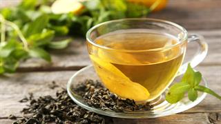 Πράσινο τσάι με λεμόνι: Οι λόγοι που το λατρεύουμε