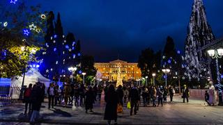 Πρωτοχρονιά με πολλά κρούσματα κορωνοϊού, αναμένεται στην Ελλάδα - Η πρόβλεψη του ECDC
