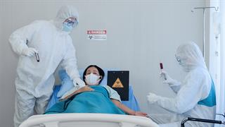 Κορωνοϊός: Χωρίς κρεβάτια και οξυγόνο τα νοσοκομεία στο Πεκίνο