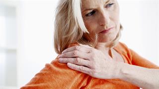 Πόνος στον ώμο: Τι προσφέρει το υαλουρονικό οξύ