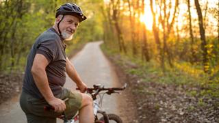 Ποδηλασία μετά τα 50: Πώς με ωφελεί