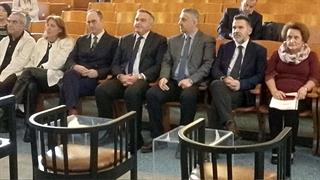 Κατ΄ οίκον χορήγηση νοσοκομειακής θεραπείας στο πρότυπο του προγράμματος ΟΙΚΟΘΕΝ