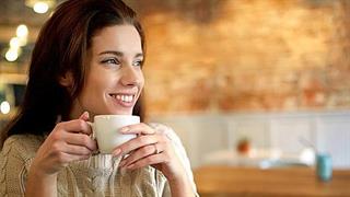 7 πράγματα που συμβαίνουν στον οργανισμό σας όταν πίνετε καφέ κάθε μέρα